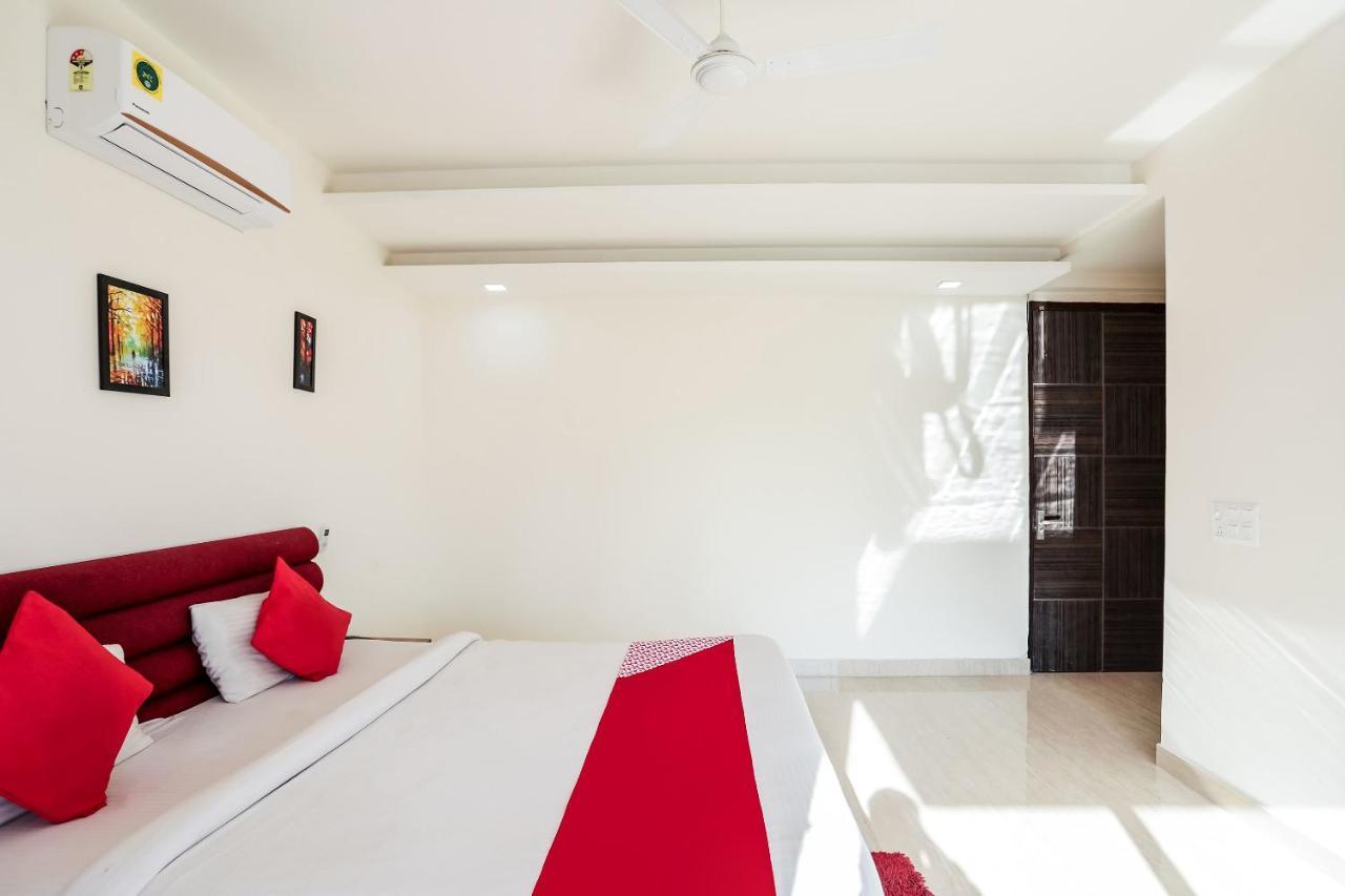 Oyo 65118 Hotel Vatika Gurgaon Exterior foto